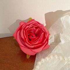 Fashionable Chic Hair Clips for Women Sweet Flower & Alligator Hair Accessories Elegant Alloy & Fabric for Girls & Ladies