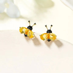 Ladies Bee Crab Yellow Mini Stud Knot Earring Fashion Cute Lovely Glitter Sparking Simple Jewelry Accessories for Women Holiday