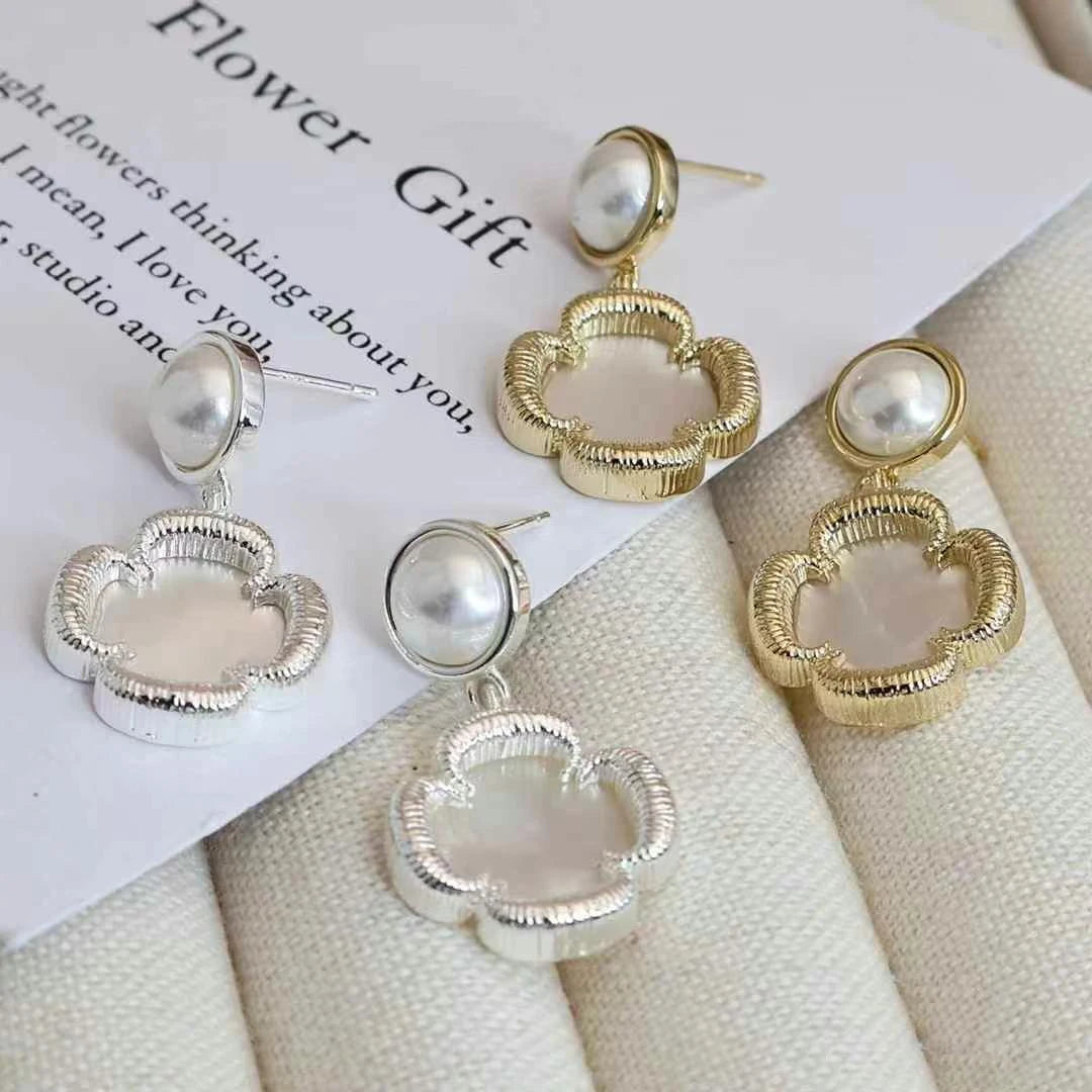 Fashion Simple Imitation Pearl Sweet ELegant Drop Earrings for Girls Sweet Glamorous Jewelry for Women Ladies Accessories