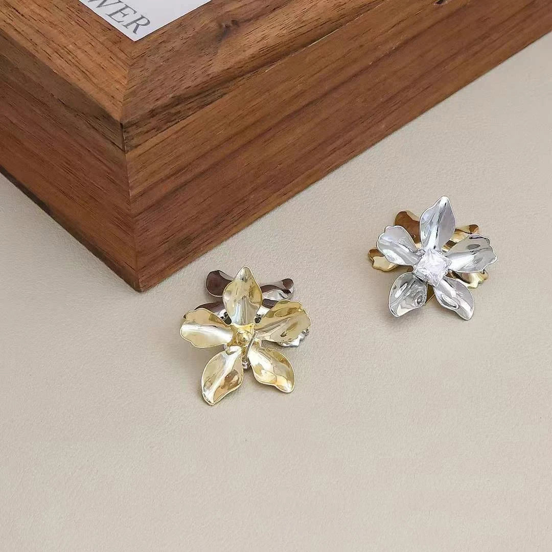 Female Star Gourd Shape Creative Design Small Stud Earring Trendy Fashion Simple High Quality Bulk Jewelry Accessories for Daily