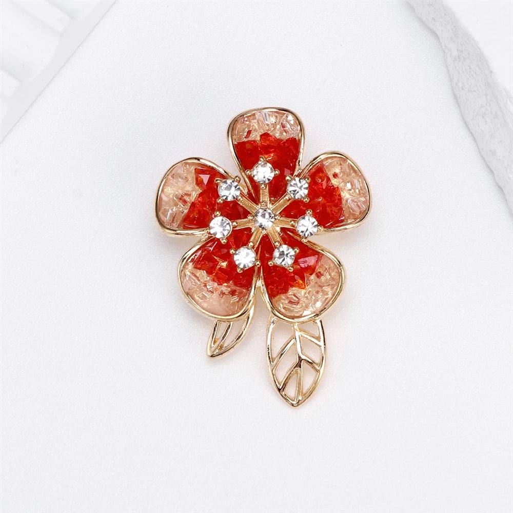 Fashion Flowers Glitter Sparking Floral Brooches for Girls Sweet Simple Pins Jewelry for Women Ladies Accessories New Design