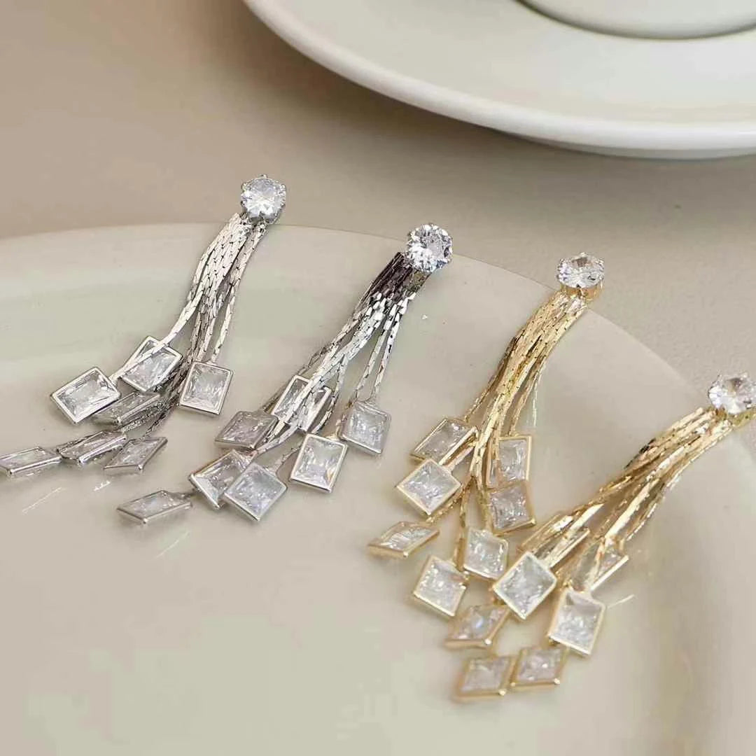 Fashion Trendy Luxury Vintage Refined Drop Earrings for Girls Graceful Tassel Jewelry for Women Ladies Accessories Wholesale