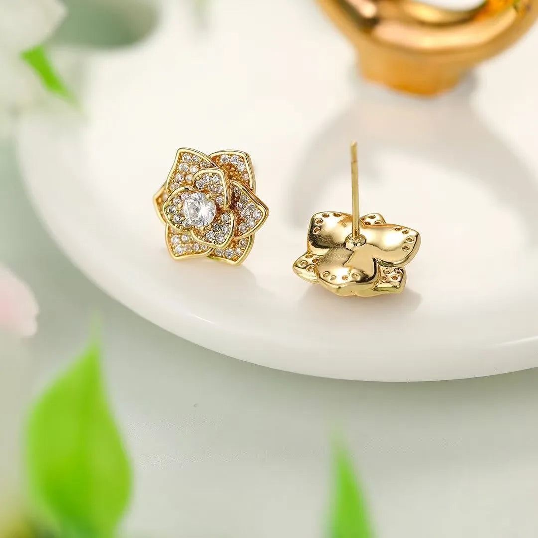 Women Rose Flower Shape Rhinestone Small Stud Earring Fashion Elegant Beauty Wholesale Jewelry Accessories for Female Daily Use
