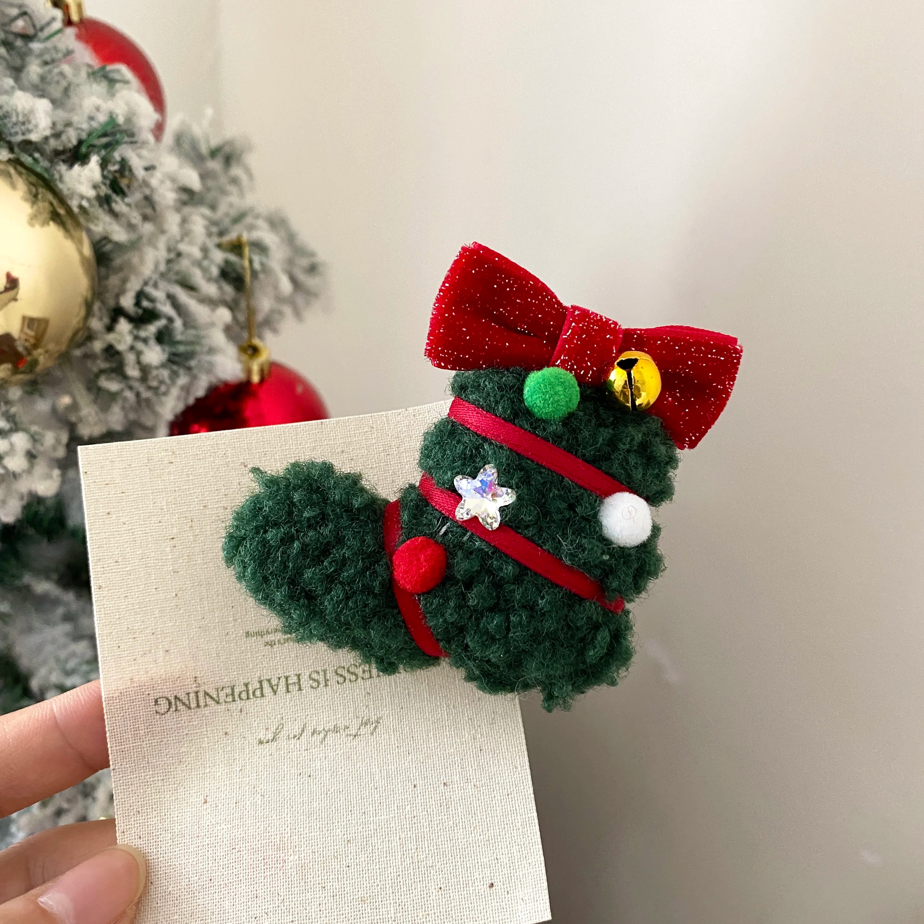 2025 Christmas Cute Bowknot Star Hair Clips for Baby Girls Sweet Elegant Fun Alligators for Kids Children Hair Accessories Chic