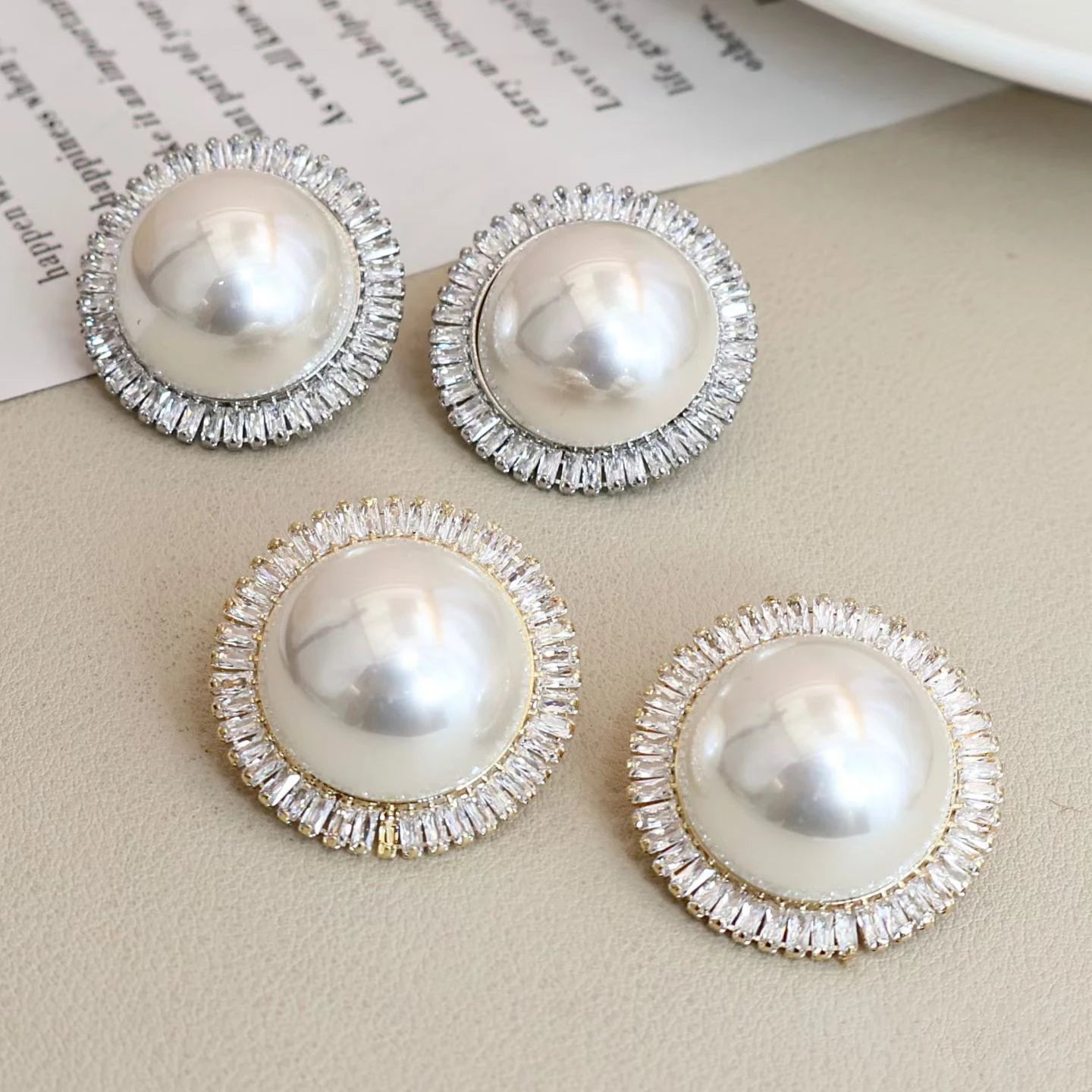 Simple Minimalistic Imitation Pearl Elegant Sweet Stud Earrings for Girls Graceful Trendy Jewellry for Women Ladies Accessories