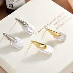 French Style Trendy Earrings Women Irregular Baroque Pearl Shell Earrings Luxurious Elegant High-end Ear Studs Accessories New