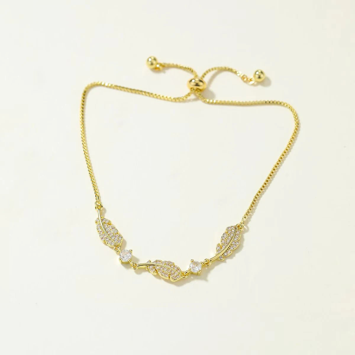 Fashion Simple Minimalistic Classic Trendy Necklaces for Girls Elegant Charms Jewelry for Women Ladies Accessories Wholesale