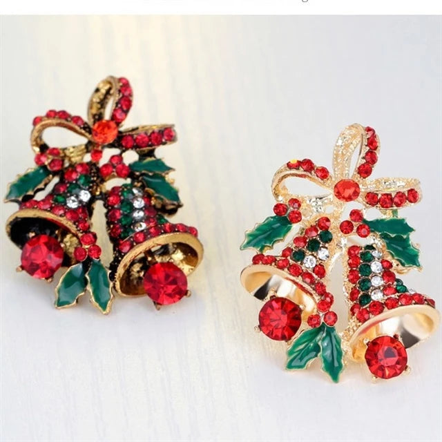 Fashion Christmas Sweet Glitter Cute Brooches for Girls Trendy Stylish Sparkle Luxury Santa Pins Jewelry for Women Accessories