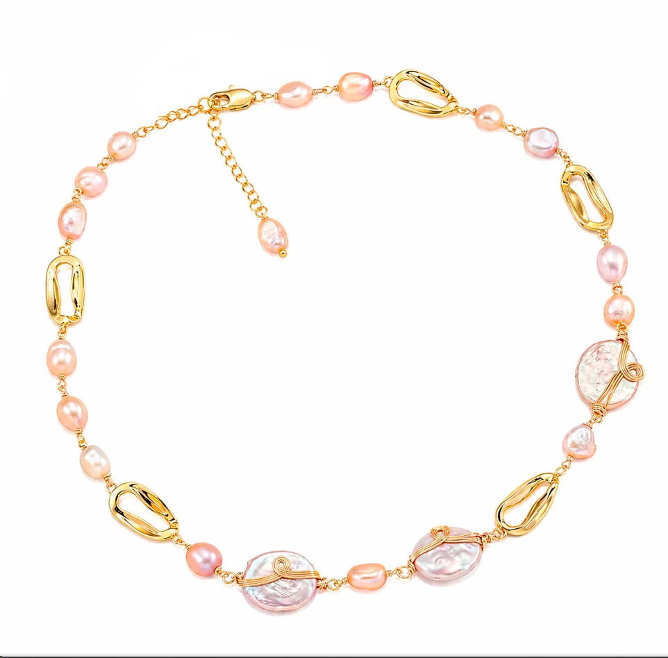 Fashion Elegant Freshwater Pearl Sweet Necklaces for Girls 18K Gold Luxury Jewelry for Women Ladies Accessories Wholesale Bulk