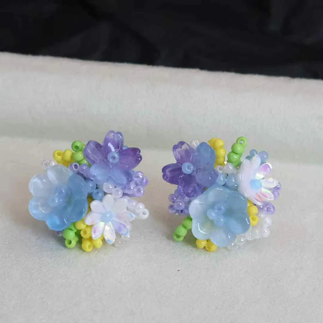 Sweet Fashion Flower Floral Stud Earrings for Girls Cute Trendy Glamorous Jewelry for Women Ladies Accessories Chinese Supplier