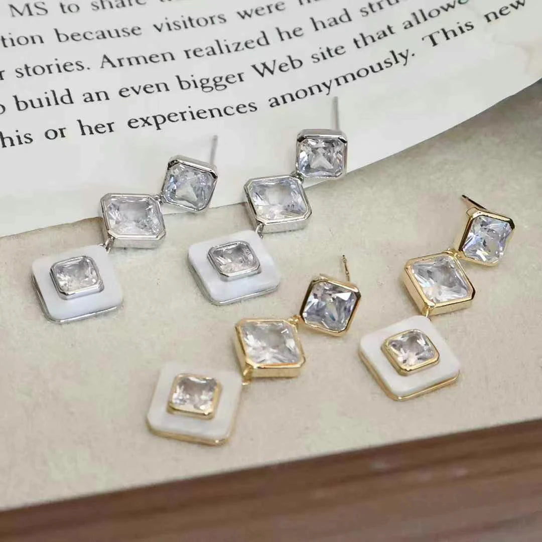 Ladies Square Butterfly Decorative New Design Drop Earring Fashion Glitter Sparking Chic Charms Bulk Jewelry Accessory for Daily