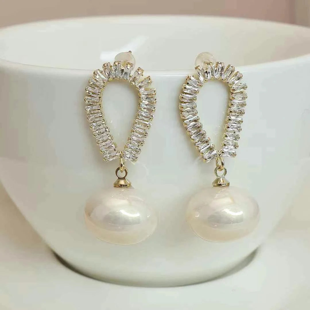 Women Hot Sale Imitation Pearl Rhinestone Drop Earring Fashion Sparking Luxurious High Quality Bulk Jewelry Accessory for Daily