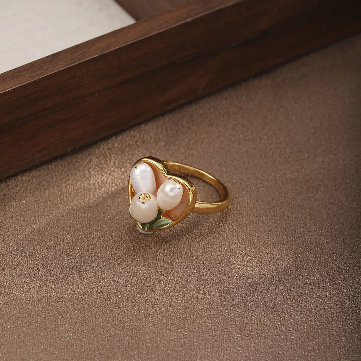 Fashion Freshwater Pearl Flowers Copper 18K Gold Plated Rings for Girls Sweet Elegent Jewelry for Women Ladies Wholesale Bulk