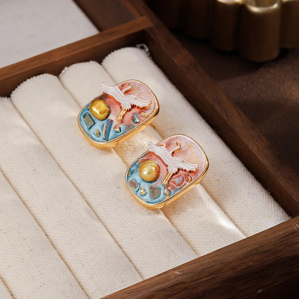 Fashion Vintage Chinese Style Hand-Painted Graffiti Stud Earrings for Girls Luxury Jewelry for Women Ladies Wholesale Bulk