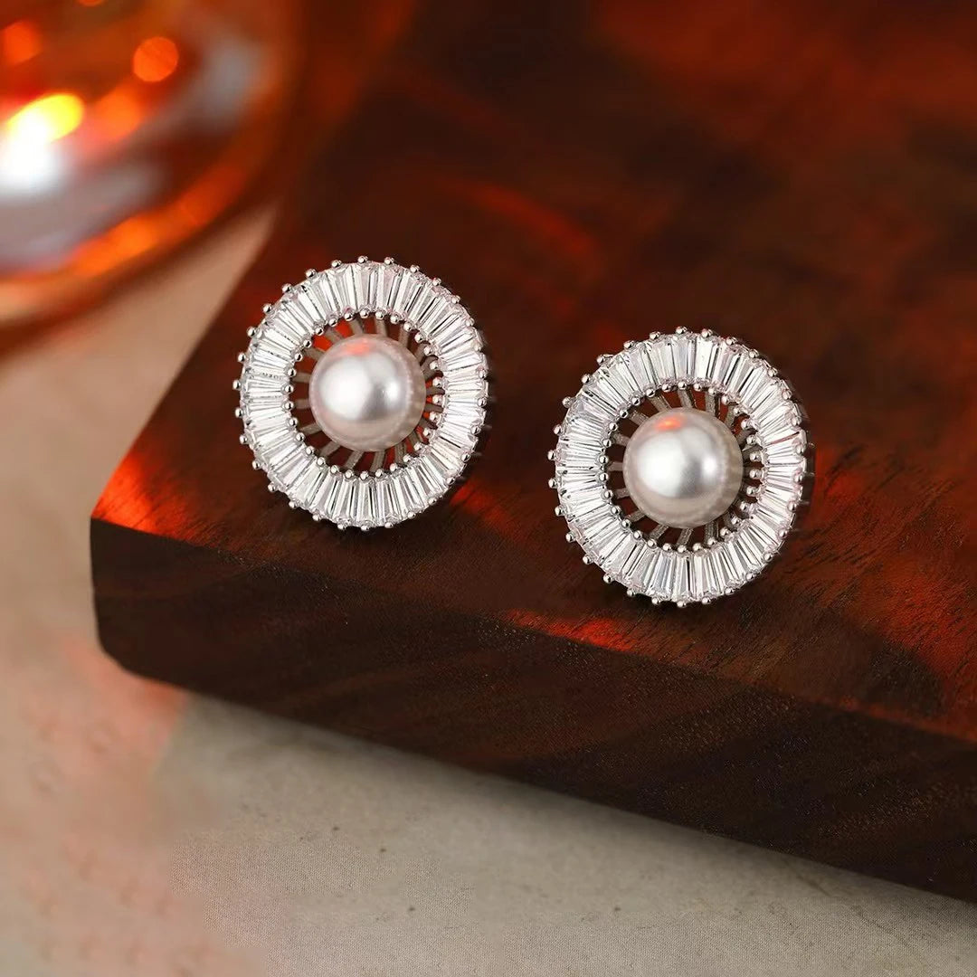 Glitter Sparkle Imitation Pearl Luxury Chic Stud Earrings for Girls Elegant Sweet Graceful Jewellry for Women Ladies Accessories