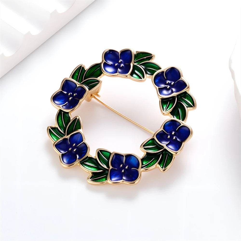 Fashion Luxury Flowers Sweet Floral Brooches for Girls Stylish Pins Jewelry for Women Ladies Accessories New Design Wholesale