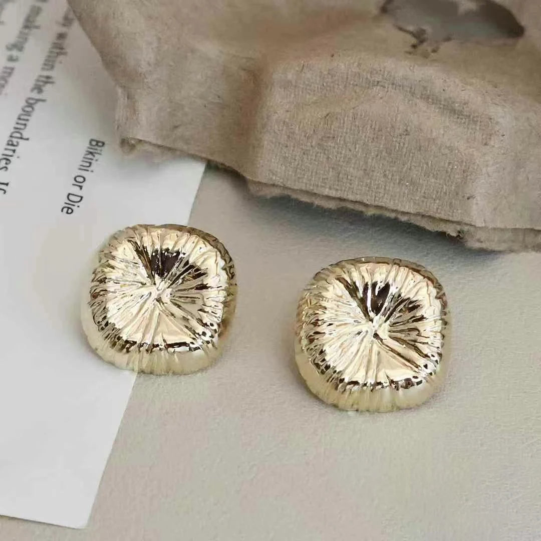 Girls Creative Design Latest Solid Color Medium Stud Earring Fashion Affordable Dainty Wholesale Jewelry Accessories for Causal