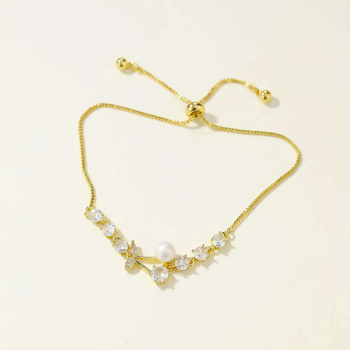 Fashion Trendy Elegant Graceful Necklaces for Girls Dainty Butterfly Glitter Jewellry for Women Ladies Accessories Wholesale