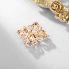 Fashion Vintage Luxury Glitter Rhinestone Brooches for Girls Trendy Glamorous Dainty Pins Jewelry for Women Ladies Accessories