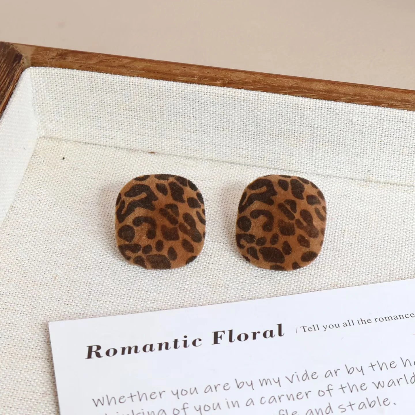 Ladies Heart Shape Leopard Print Mini Stud Earring Fashion Elegant Chic Wholesale Jewelry Accessories for Women Office Holiday