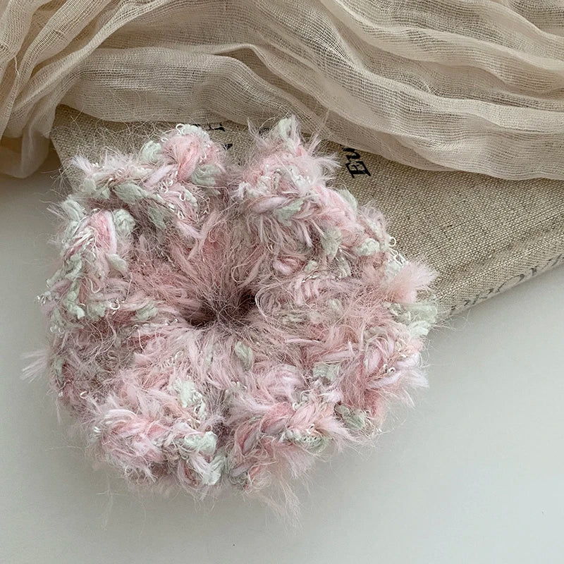 Fashion Trendy Stylish Minimalistic Scrunchies for Girls Sweet Elegant Hair Ties for Women Ladies Hair Accessories in Stock