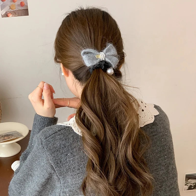 Elegant French Style Imitation Pearl Bowknot Scrunchies for Girls Sweet Cute Hair Ties for Women Ladies Hair Accessories Chic