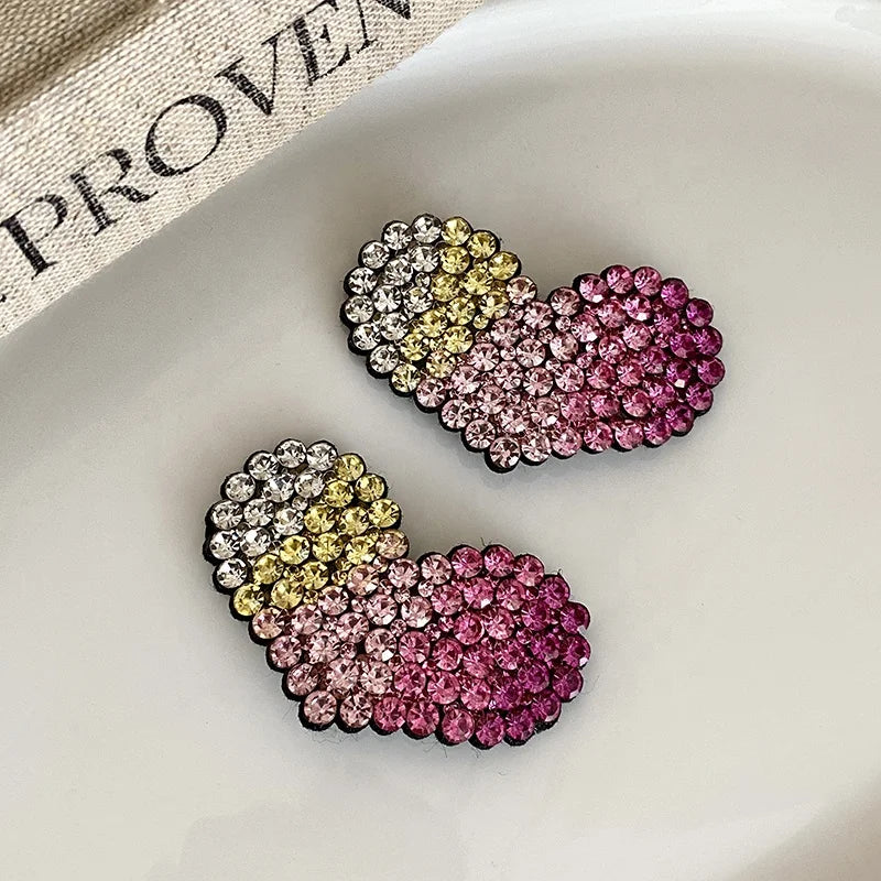 Ladies Colorful Heart-Shaped Snap Clips Chic Sweet Trendy Glitter Sparking Rhinestone in Stock Hair Clips Accessory for Women