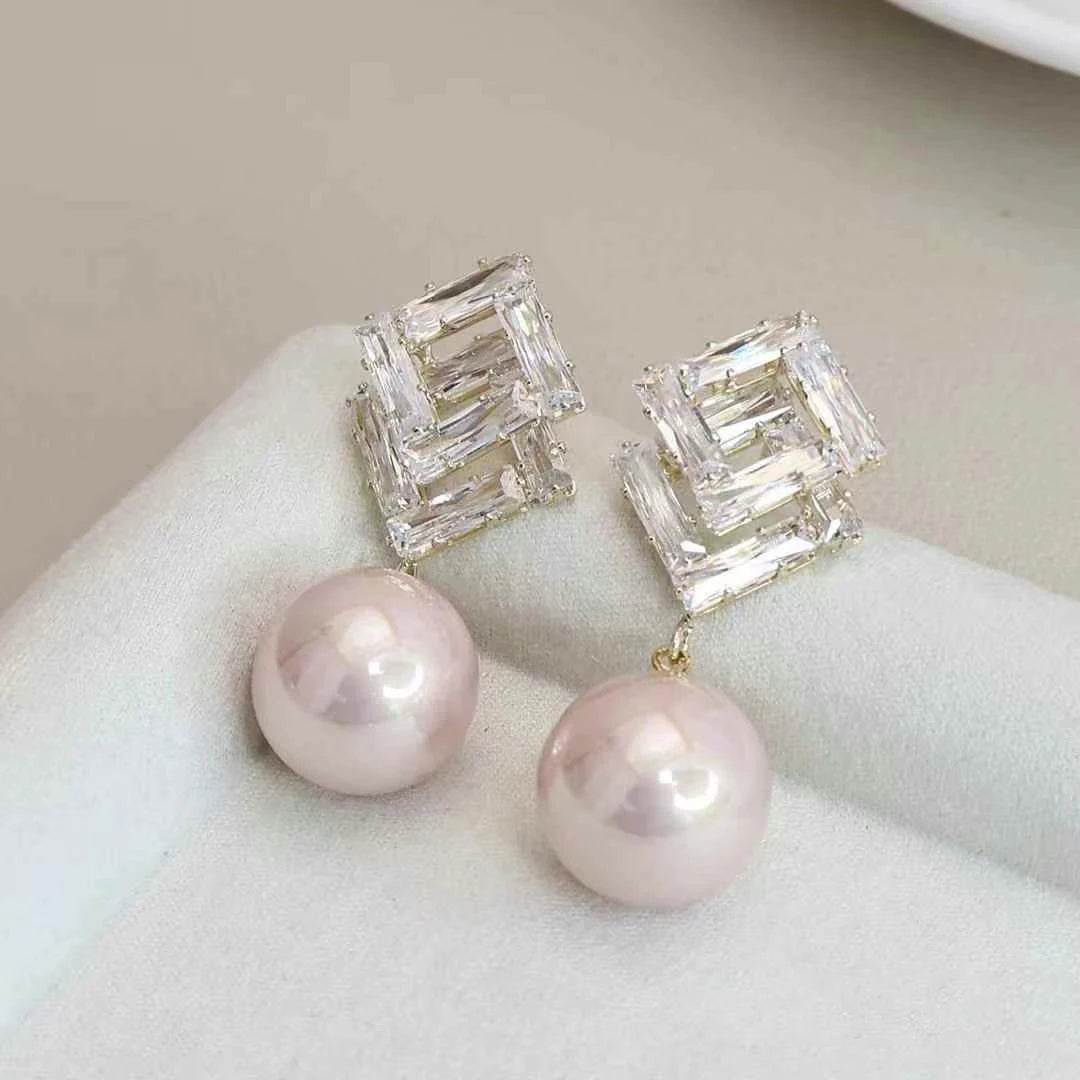 Ladies Hot Sale Imitation Pearl Rhinestone Decorative Drop Earring Fashion Elegant Dainty Charms Bulk Causal Jewelry Accessories