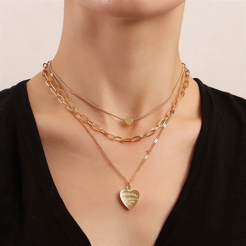 Fashion Sweet Heart Shaped Layered Wearing Necklaces for Girls Spicy Glamorous Jewelry for Women Ladies Accessories Wholesale