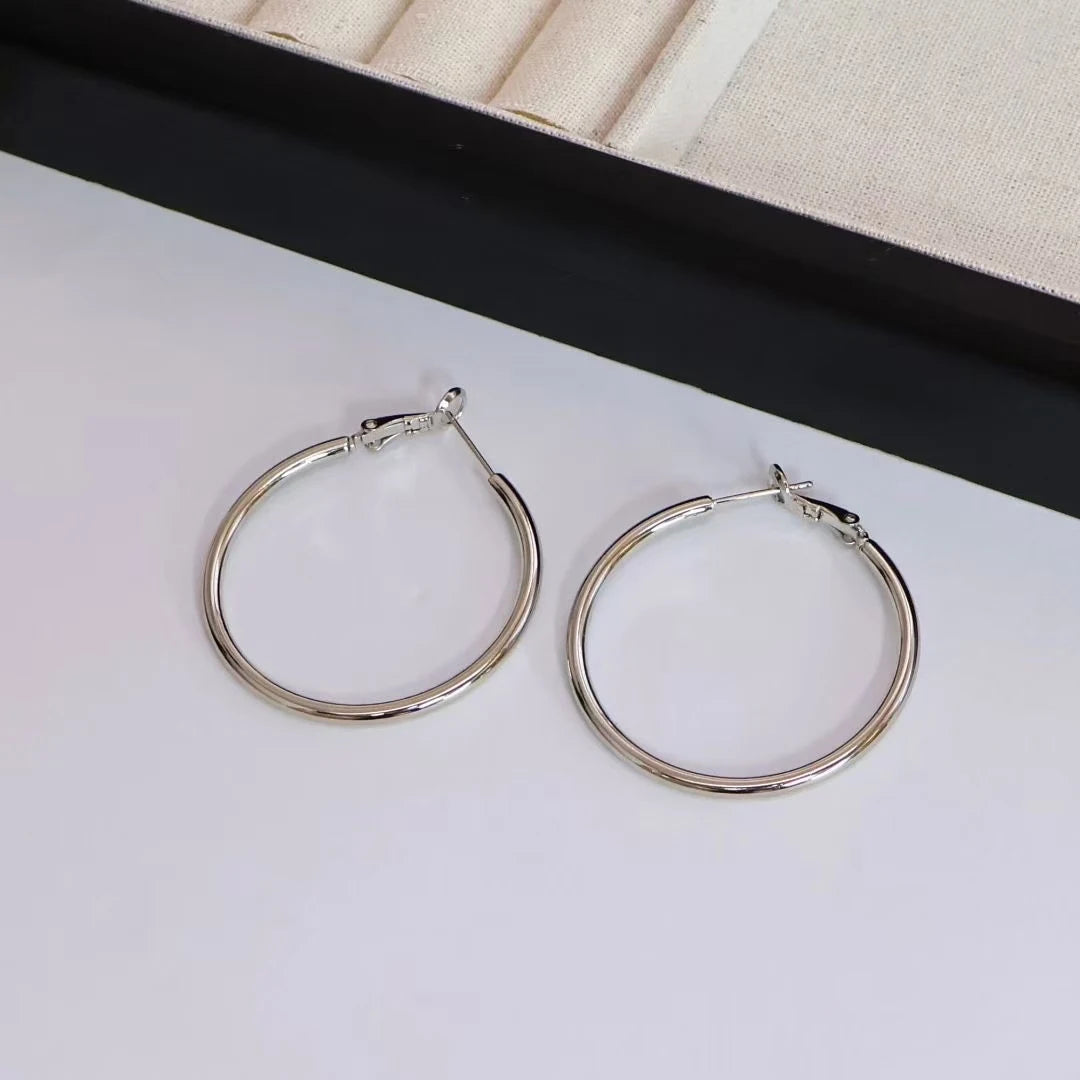 Fashion Trendy Elegant Stylish Hoop Earrings for Girls Cute Sweet Jewelry for Women Ladies Accessories Chinese Supplier Chic