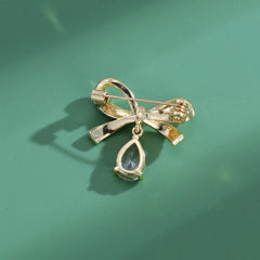 Fashion Bowknot Classic Elegant Rhinestone Glitter Brooches for Girls Stylish Simple Pins Jewelry for Women Ladies Accessories