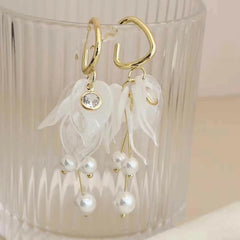 Women Hot Sale Tassel Leaf Imitation Pearl Long Drop Earring Fashion Elegant Luxurious Affordable Bulk Daily Jewelry Accessory