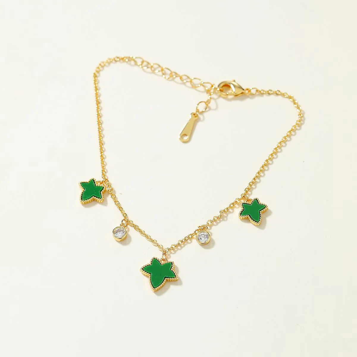 Fashion Luxury Trendy Elegant Bracelets for Girls Glamorous Heart Shaped Jewellry for Women Ladies Accessories Chinese Supplier