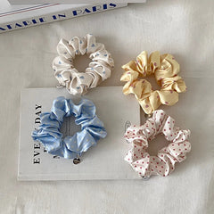 Fashion Cute Sweet Polka Dot Heart Shaped Scrunchies for Baby Girls Elegant Simple Hair Ties for Kids Children Hair Accessories