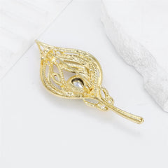 Fashion Glitter Sparking Sweet Rhinestone Elegant Brooches for Girls Stylish Trendy Pins Jewelry for Women Ladies Accessories
