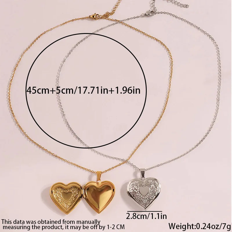 Rrtro Sweet Classic Heart Necklace for Girls Glamorous Charm Trendy Jewelry for Women Ladies Gifts Fashion Accessories Wholesale
