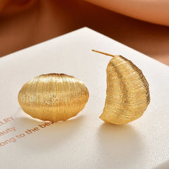 Textured Metal Oval Stud Earrings Women Gold and Silver Statement Chunky Lightweight Fashion Ear Jewelry Wholesale Accessories