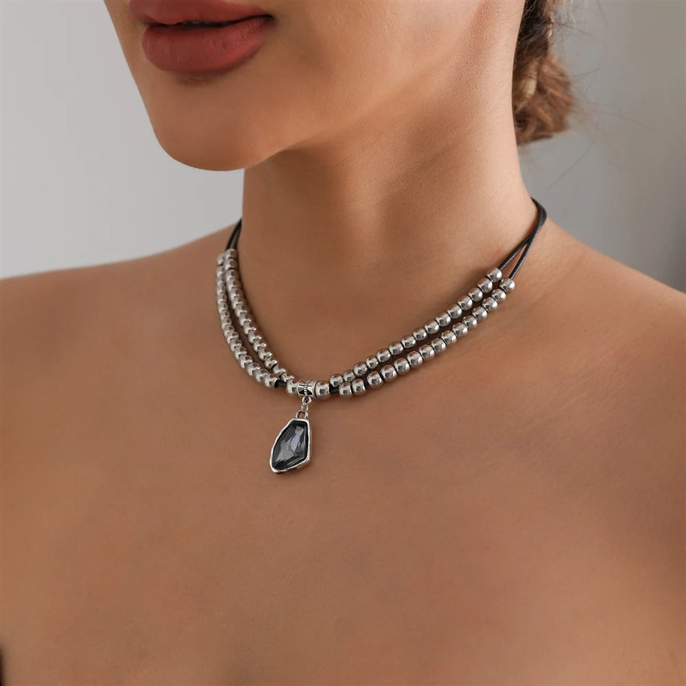 European Glitter Lustrous Luxury Necklaces for Girls Elegant Trendy Cute Jewellry for Women Ladies Accessories Chinese Supplier