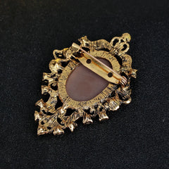 Fashion Vintage Retro Classic Elegant Sweet Brooches for Girls Stylish Pins Jewelry for Women Ladies Accessories Wholesale