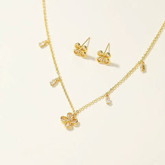 Stylish Trendy Elegant Luxury Necklaces for Girls Cute Charms Stud Earrings Jewelry Sets for Women Ladies Accessories Chic