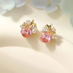 Ladies Star Heart Strawberry Shape Mini Stud Earring Fashion Sweet Pink Rhinestone Jewelry Accessories for Women Daily Holiday