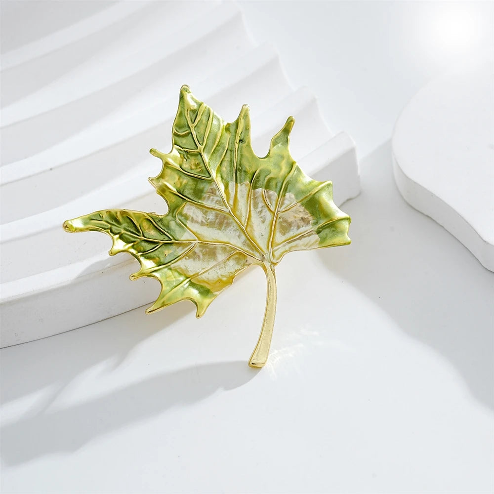 Fashionable Leafs Elegant Sweet Brooches for Girls Trendy Stylish Jewelry Pins for Women Ladies Accessories Chinese Supplier