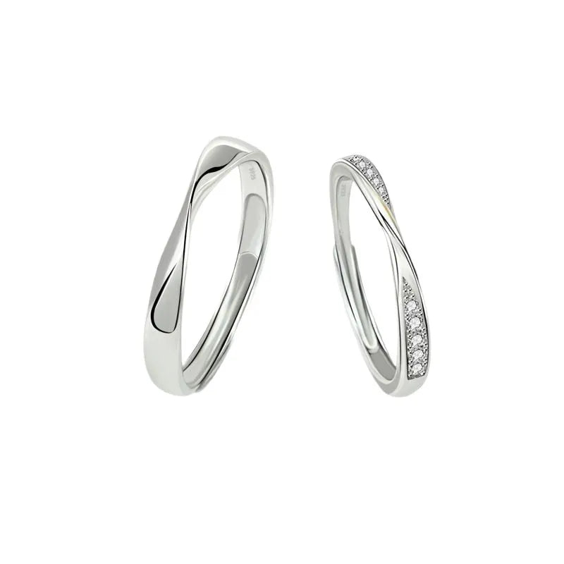 Mobius Strip Couple Rings A Pair of Copper Silver-Plated Fashionable and Trendy Female Male Ring for Gift Accessories Wholesale