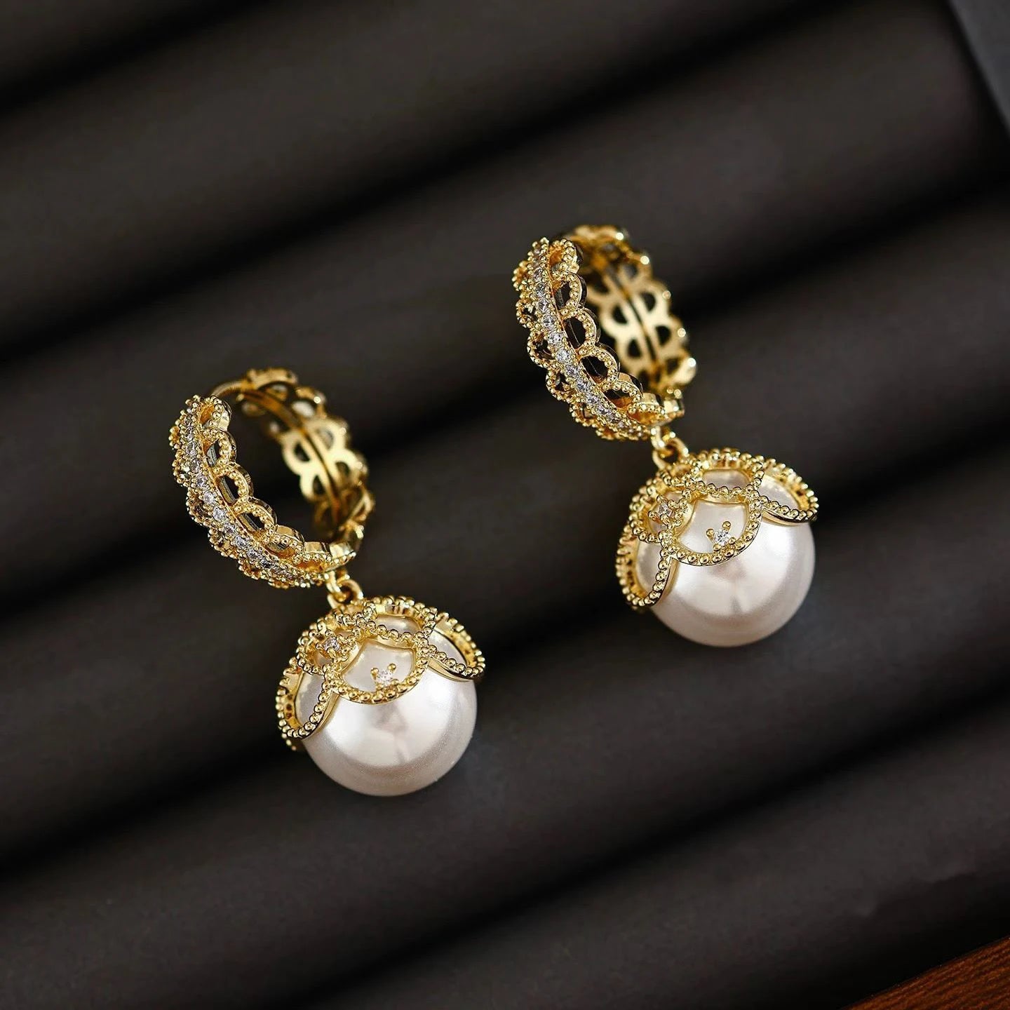 Fashion Vintage Retro Luxury Dainty Drop Earrings for Girls Refined Art Deco Jewelry for Women Lady Accessories Chinese Supplier