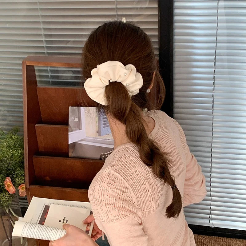 Fashion Solid Color Simple Minimalistic Scrunchies for Girls Sweet Elegant Hair Ties for Women Ladies Hair Accessories in Stock