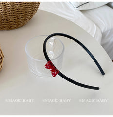 Minimalistic Heart Shaped Cute Sweet Head Bands for Baby Girls Chic Classic Hair Bands for Kids Hair Accessories in Stock