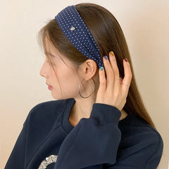 Fashion Simple Polka Dot Heart Shaped Scrunchies for Girls Trendy Elegant Graceful Hair Ties for Women Ladies Hair Accessories