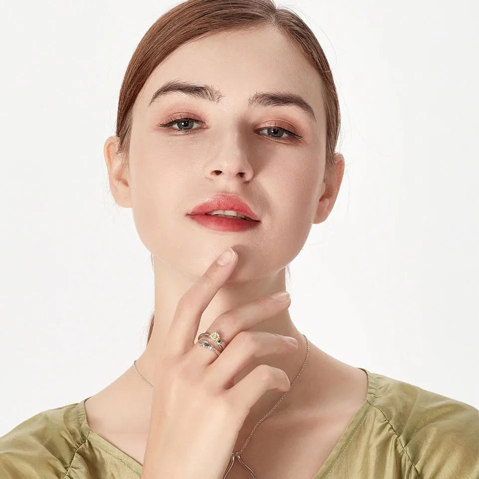 Best Seller Adjustable Sunflower-rotating Silver Ring with Zircon Simple Forest-style Double-hand Embrace Rings Women Jewelry