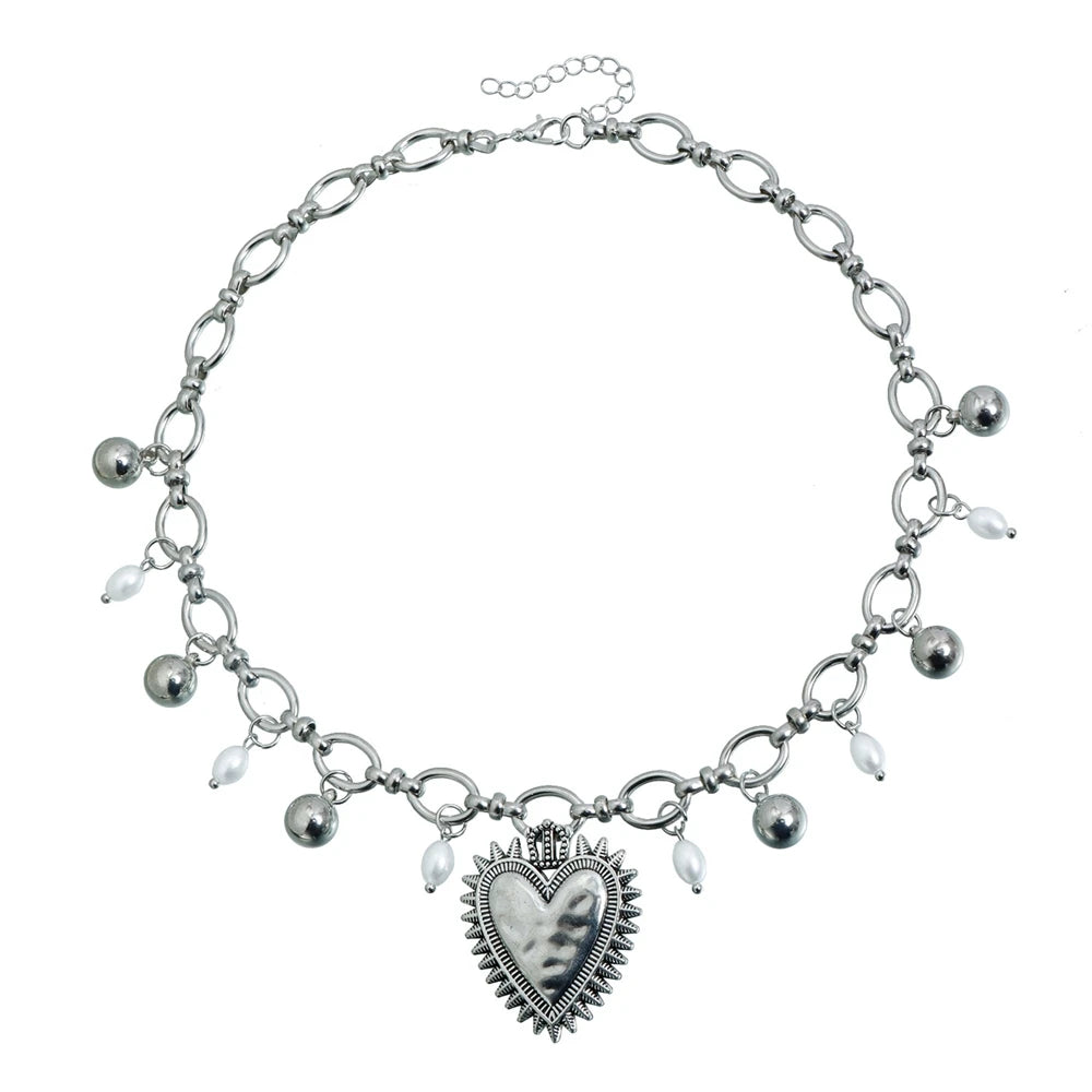 Fashion Mental Heart Shaped Cool Sweet Spicy Necklaces for Girls Punk Glamorous Jewelry for Women Ladies Accessories Wholesale