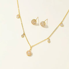 Fashion Refined Trendy Luxury Necklaces for Girls Glamorous Stud Earrings Jewelry Sets for Women Ladies Accessories Femme